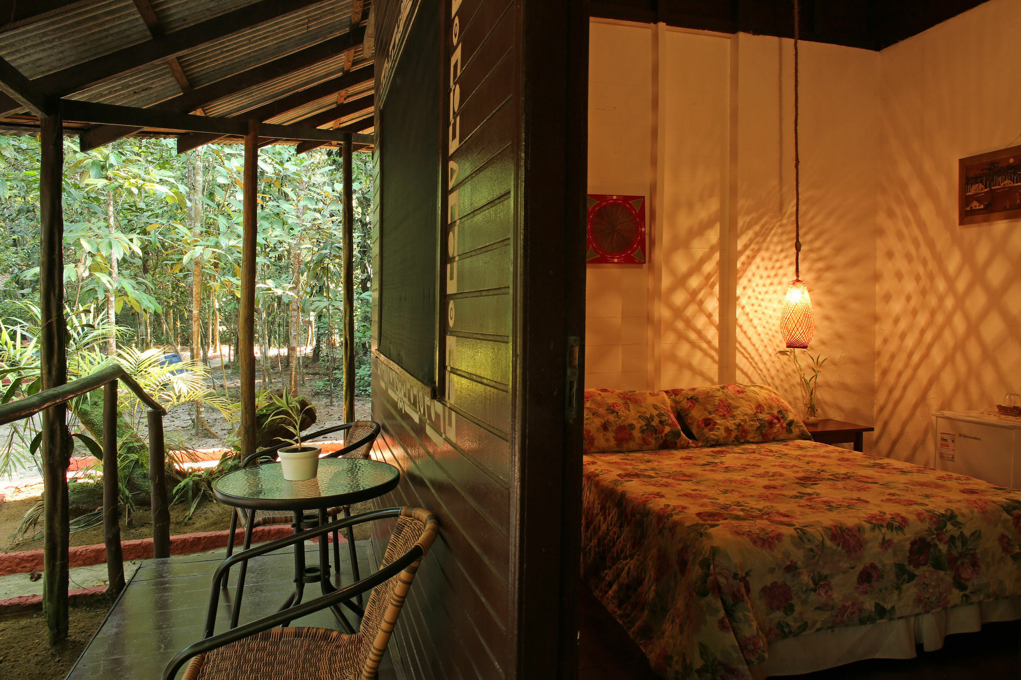 Amazon Ecopark Jungle Lodge มาเนาส์ ภายนอก รูปภาพ